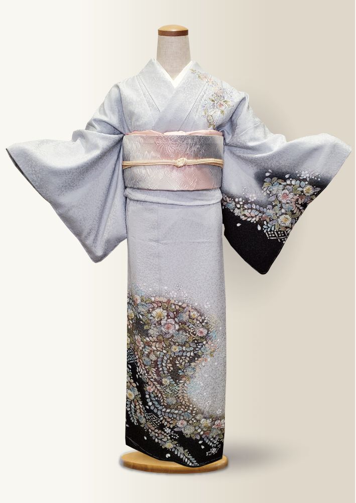 いせや本店でレンタルできる訪問着グレー地辻が花