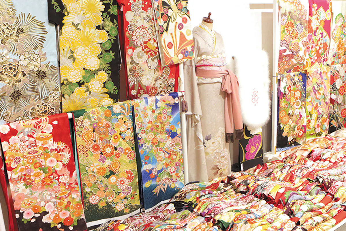 2/14-23 深谷本店「振袖スケールアップ展」開催 - いせや呉服店