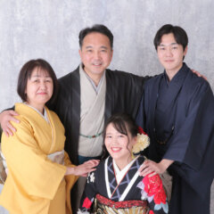 前撮りの集合写真で家族は何を着ればいいの？疑問にお答えいたします！　東松山店