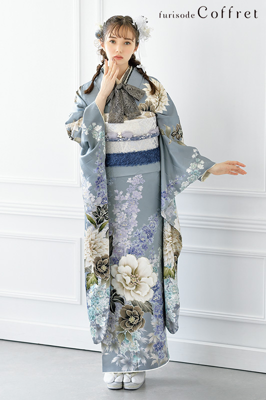 373アンティーク　淡い水色　銀彩花尽くし　正絹振袖6点フルセット 373アンティーク 淡い水色 銀彩花尽くし 正絹振袖6点フルセット