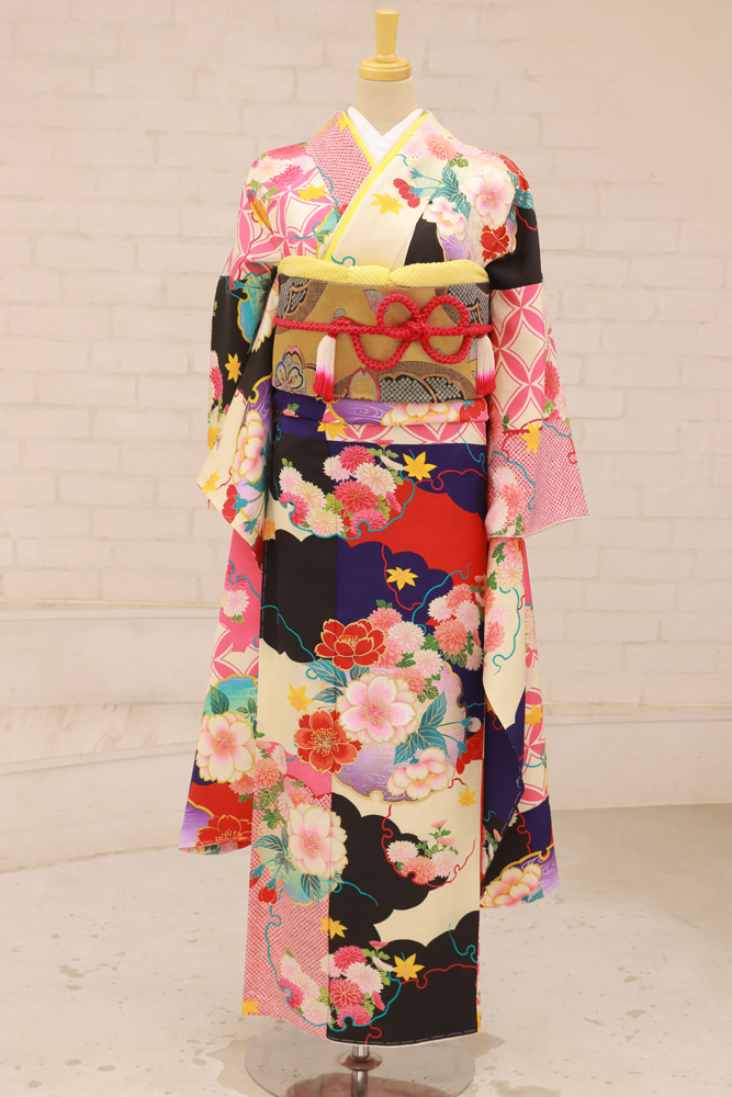 総柄振袖