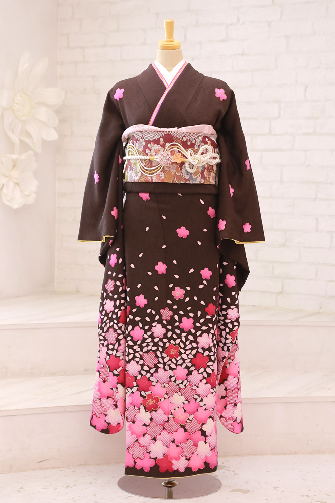 茶色振袖