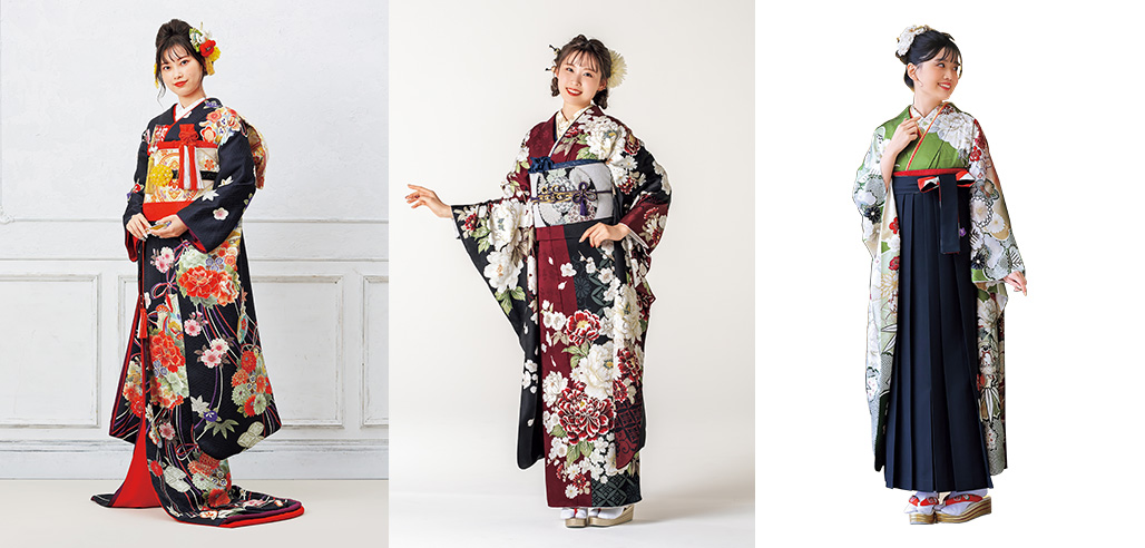 写真：振袖着た女性と袴を着た女性