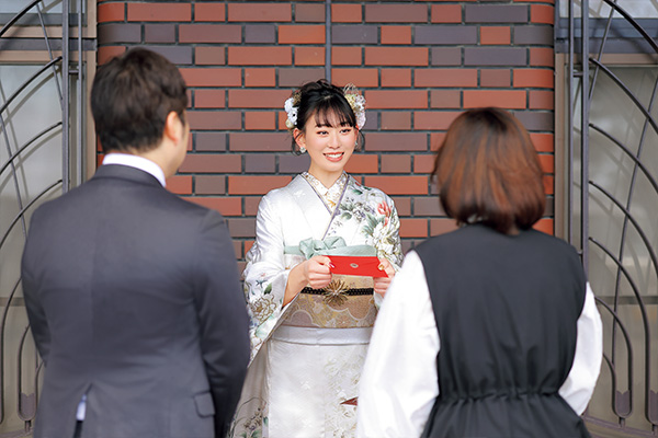 3. 撮影当日 前撮りはご家族の成人式