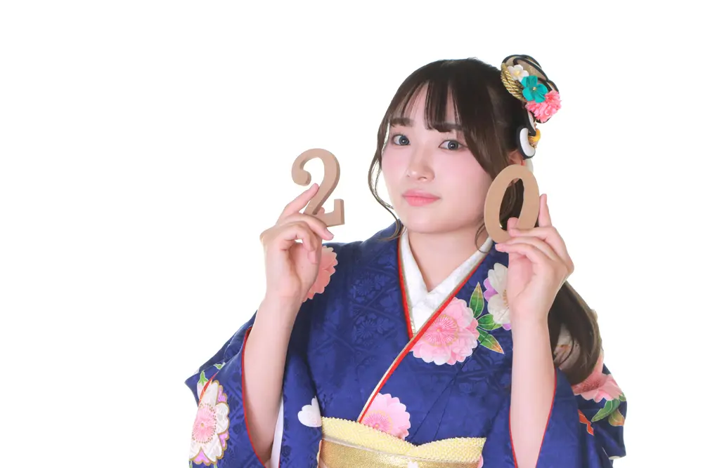 成人式当日のお支度は夏に予約すれば、余裕のある時間帯を確保しやすいのが利点です。