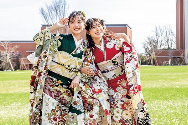 この夏に決めた一着で迎える、晴れの日♡
