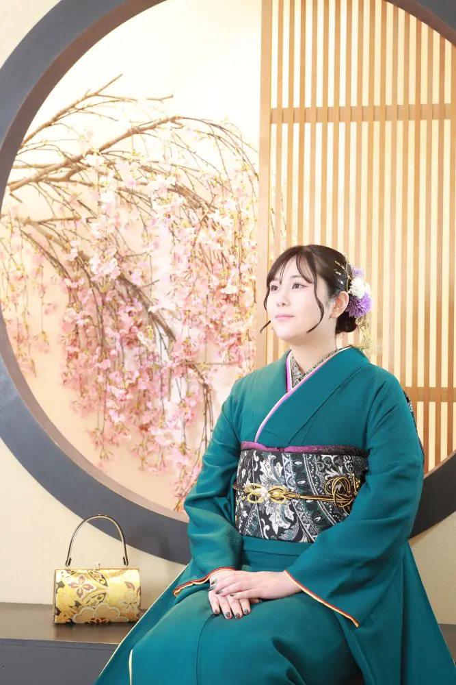 成人式当日の装いを前撮りでイメージすることで、準備の心構えが整います
